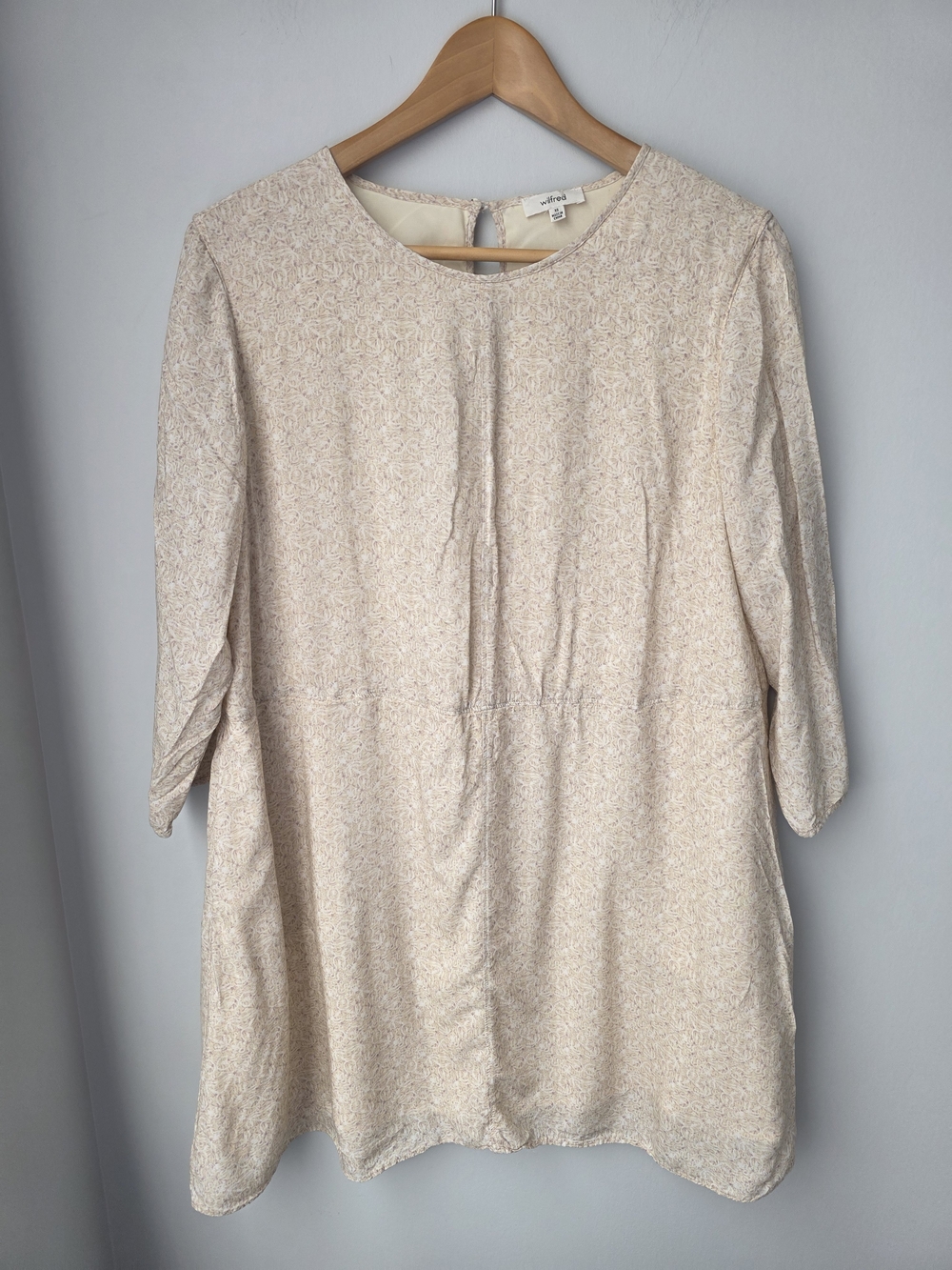 Wilfred Aritzia XS Cream Pink Floral Print Dress Rayon Boho Cottagecore - Picture 2 of 9